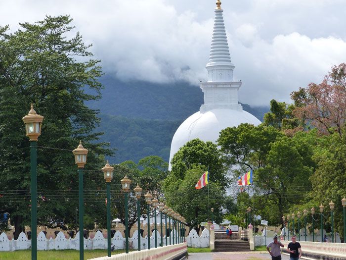 Muthiyangana Raja Maha Viharaya